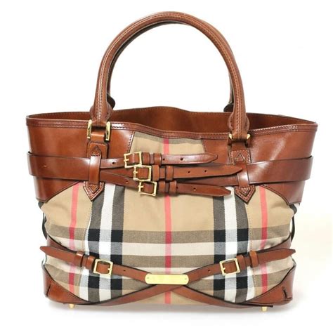 famous burberry models|older model burberry handbags.